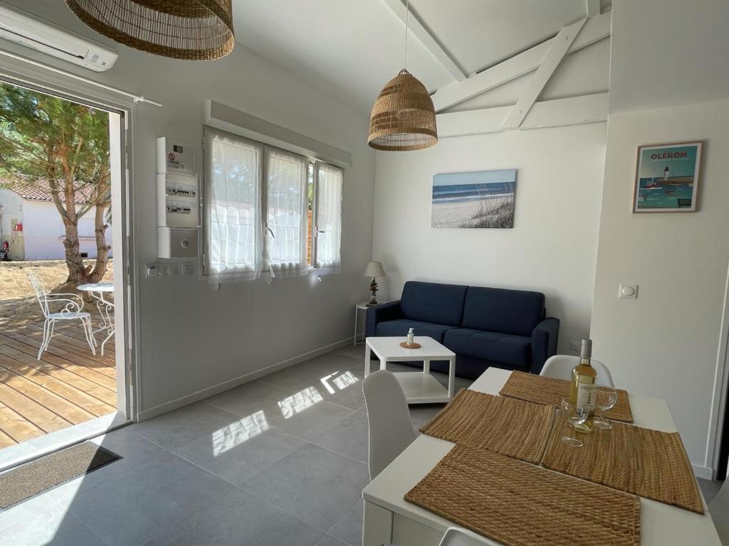 Les Salines Boyardville - Appart'Hotel Saint-Pierre-d'Oleron Bagian luar foto