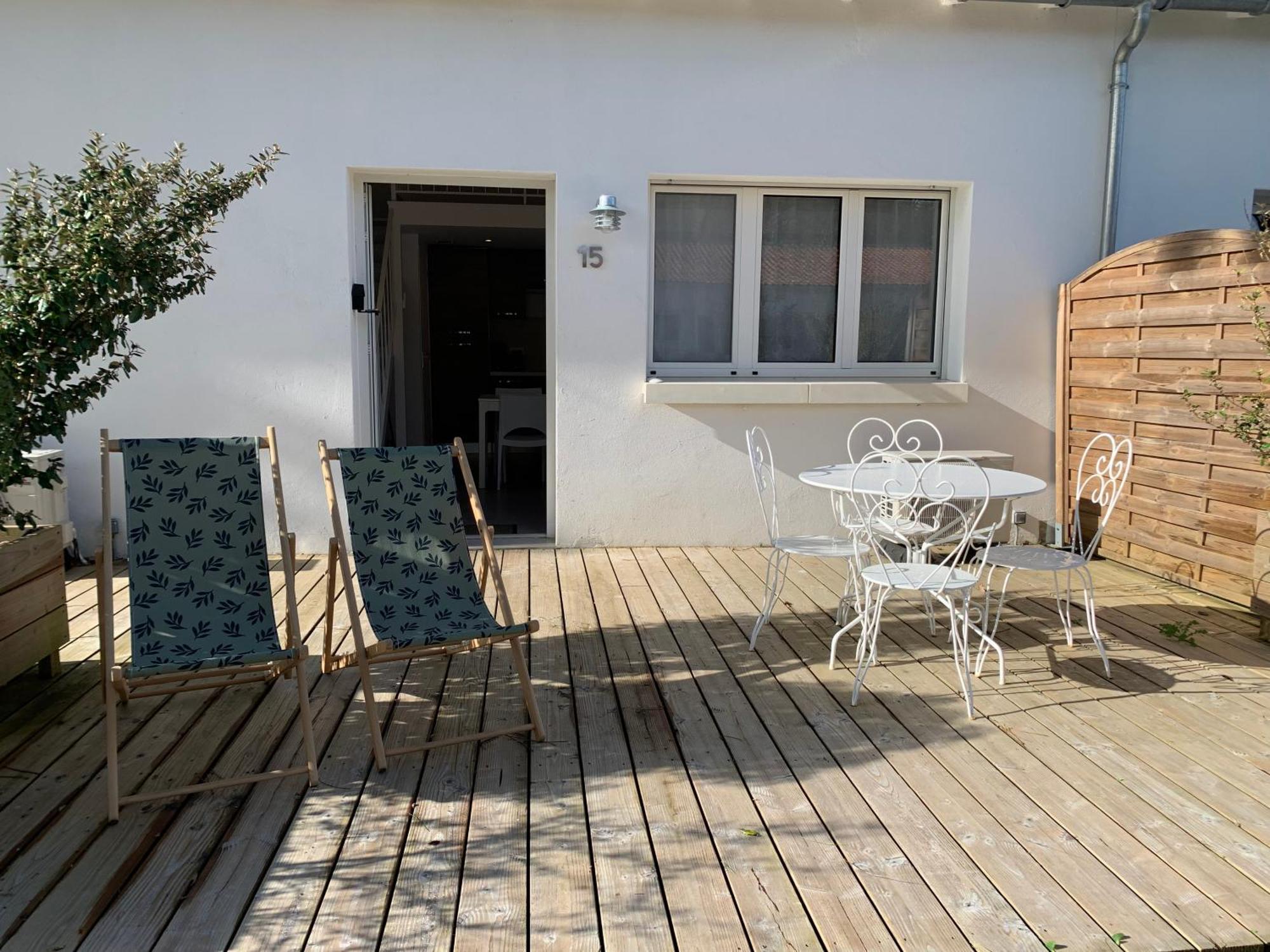 Les Salines Boyardville - Appart'Hotel Saint-Pierre-d'Oleron Bagian luar foto